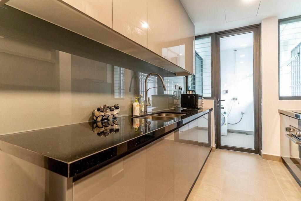 Căn hộ The Rixx Terrific Apartment@d1/pool/gym/sauna/kids