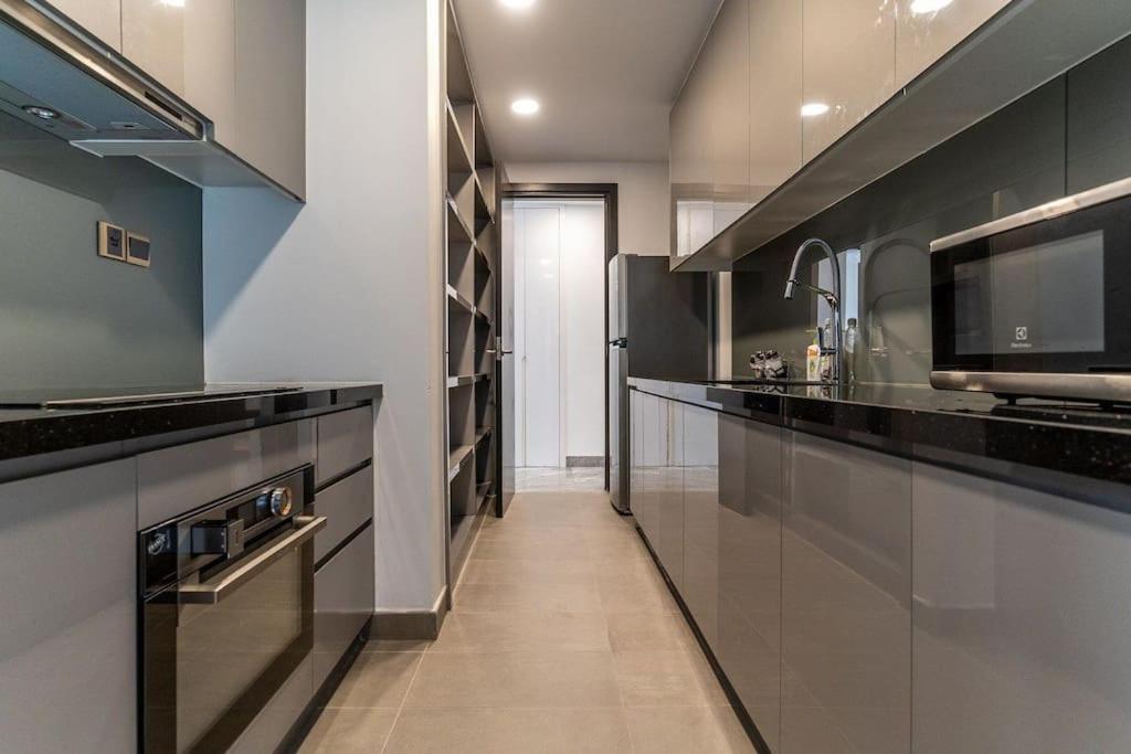 Căn hộ The Rixx Terrific Apartment@d1/pool/gym/sauna/kids *